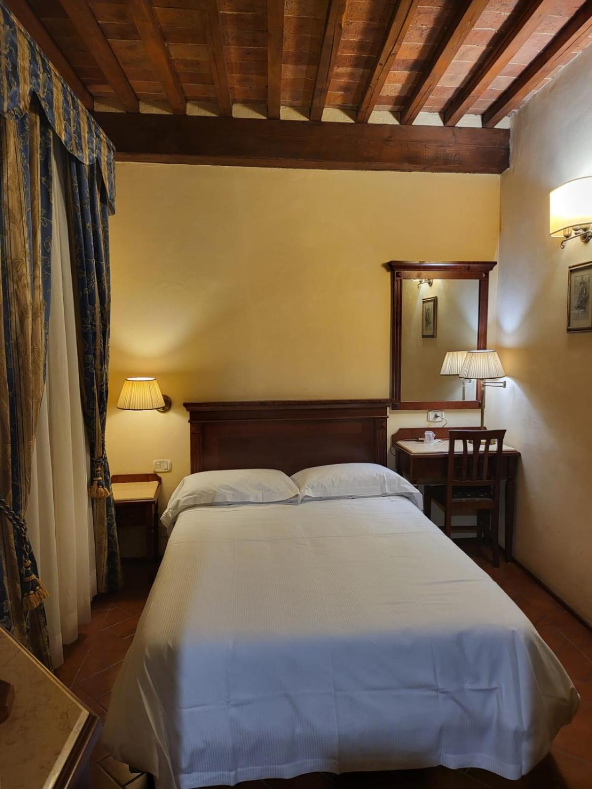 Hotel Logge Dei Mercanti Monte San Savino Exteriér fotografie